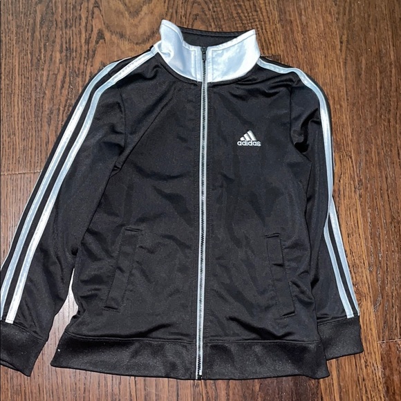 Adidas - Picture 4 of 6